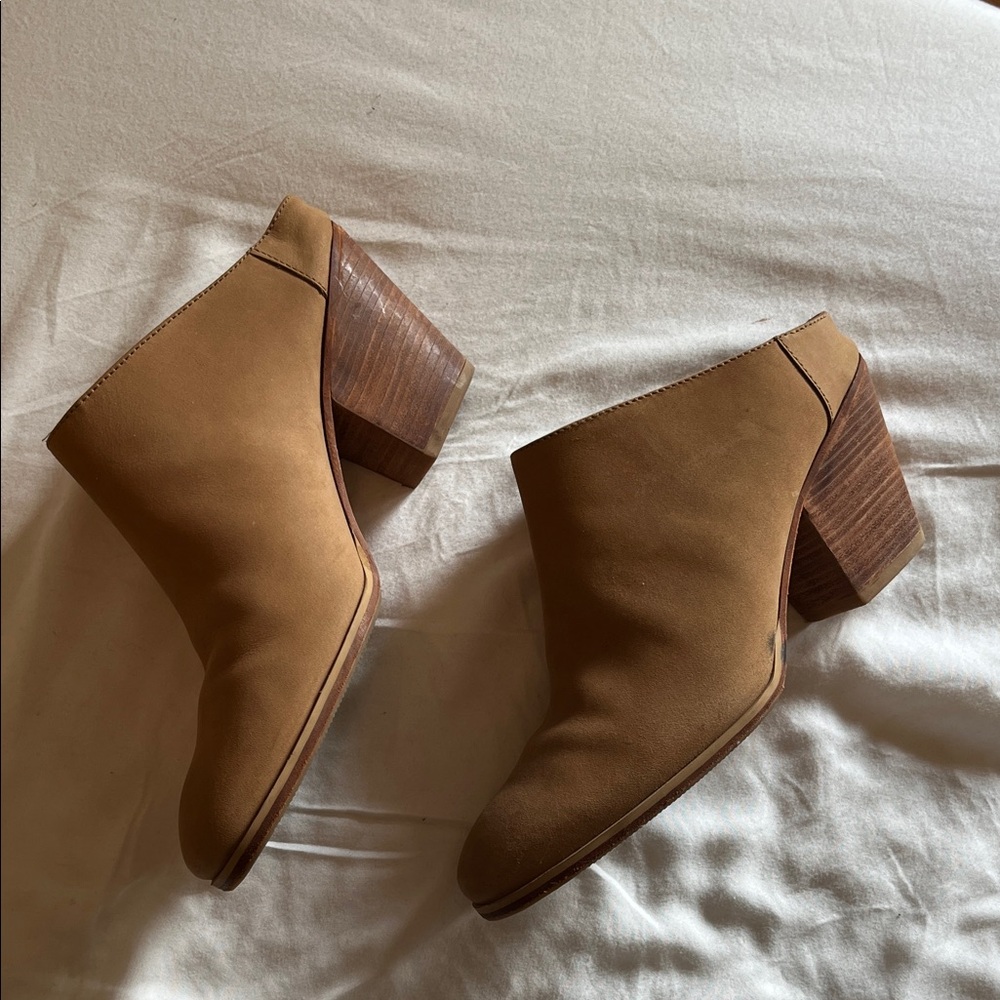 Rachel Comey Nubuck Leather Tan Mars Mules